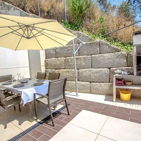 Catalunya Casas Modern Magnificence , Only A Few Km To The Beach!