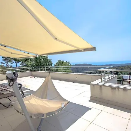 Catalunya Casas Modern Magnificence , Only A Few Km To The Beach! Sant Cebria de Vallalta